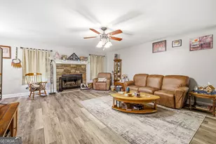 126 Windchime Circle, Demorest, GA 30535 - Photo 4