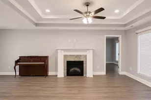 308 Lamplight Dr, Byron, GA 31008 - Photo 8