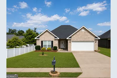308 Lamplight Drive, Byron, GA 31008 - Photo 2