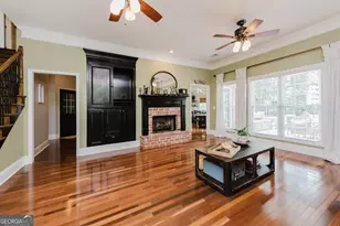 402 Avondale Cir, Warner Robins, GA 31088 - Photo 10