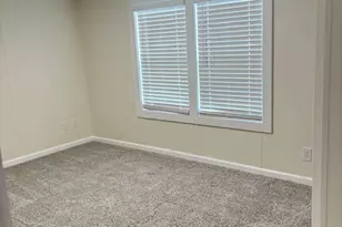 509 Emory Ln, Loganville, GA 30052 - Photo 4