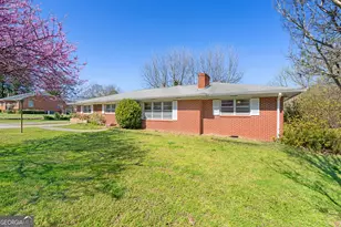 868 Fairview Ave, Hartwell, GA 30643 - Photo 4