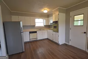 50 Wallace Cir, Eastman, GA 31023 - Photo 12