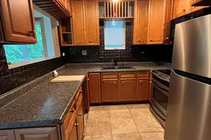 355 Thurmon Loop Rd, Jesup, GA 31545 - Photo 10