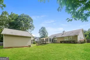 293 Hampton Oaks Cir, Villa Rica, GA 30180 - Photo 20
