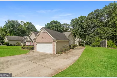 293 Hampton Oaks Circle, Villa Rica, GA 30180 - Photo 2