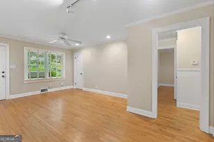 129 Parkside Cir, Decatur, GA 30030 - Photo 14