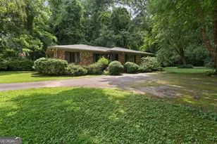 129 Parkside Cir, Decatur, GA 30030 - Photo 2