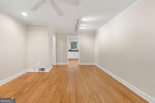 129 Parkside Cir, Decatur, GA 30030 - Photo 10