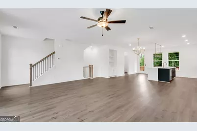 2735 Hallwood Lane, Suwanee, GA 30024 - Photo 18