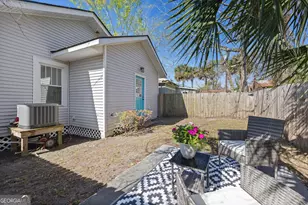 1116 E 40th St, Savannah, GA 31404 - Photo 30