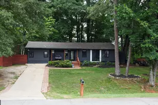 125 Highland Dr, Stockbridge, GA 30281 - Photo 2