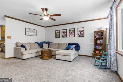 145 Highland Circle, McDonough, GA 30253 - Photo 4