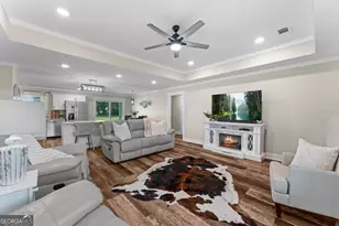 334 W Pine St, Metter, GA 30439 - Photo 8
