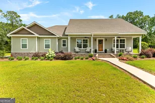 334 W Pine St, Metter, GA 30439 - Photo 1