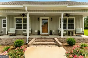 334 W Pine St, Metter, GA 30439 - Photo 6