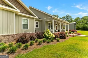 334 W Pine St, Metter, GA 30439 - Photo 4