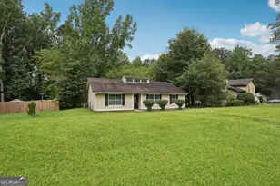 7335 Connell Rd, Fairburn, GA 30213 - Photo 4