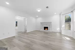 1150 River Overlook Dr, Lawrenceville, GA 30043 - Photo 12
