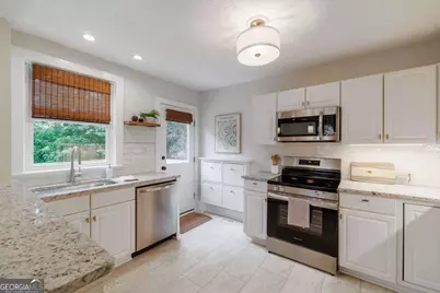 530 Holman Avenue, Athens, GA 30606 - Photo 12