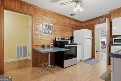 116 Patton Avenue, Fitzgerald, GA 31750 - Photo 10