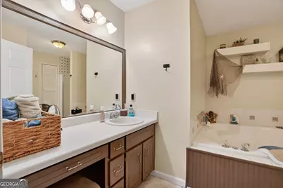 227 Shady Lane, Williamson, GA 30292 - Photo 8