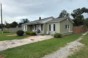 455 N Kennedy St, Metter, GA 30439 - Photo 4
