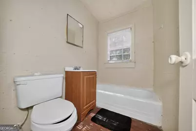 819 W Gordon Avenue, Albany, GA 31701 - Photo 10