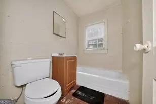 819 W Gordon Ave, Albany, GA 31701 - Photo 10