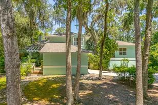 123 Plemmons Dr, Saint Simons, GA 31522 - Photo 10