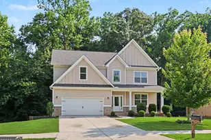 516 Brks Vlg Dr, Pendergrass, GA 30567 - Photo 1