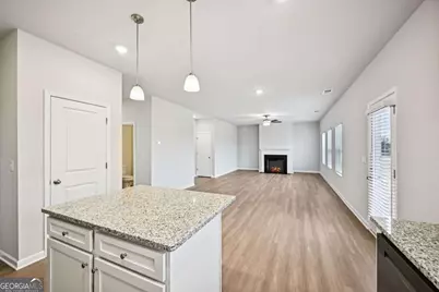 395 Cedar Wood Trace, Winder, GA 30680 - Photo 18