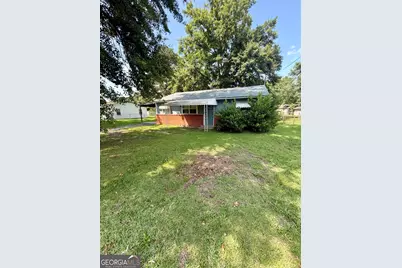 208 Crescent Drive, Warner Robins, GA 31093 - Photo 2