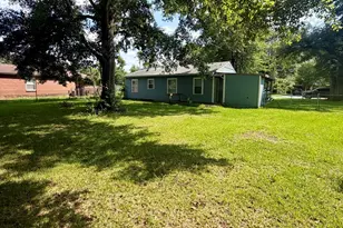208 Crescent Dr, Warner Robins, GA 31093 - Photo 32