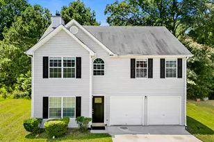 7467 Petunia Dr, Riverdale, GA 30296 - Photo 1