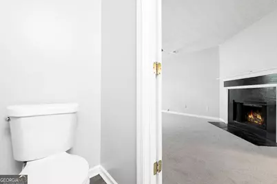 7467 Petunia Drive, Riverdale, GA 30296 - Photo 8