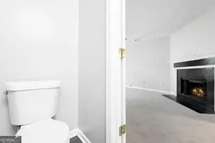 7467 Petunia Dr, Riverdale, GA 30296 - Photo 8