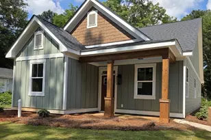 513 Harris St, Monroe, GA 30655 - Photo 2