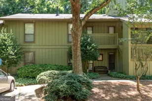 605 Dunbar Dr, Atlanta, GA 30338 - Photo 1