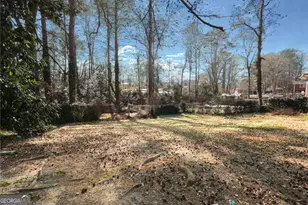 1077 Helen St, Morrow, GA 30260 - Photo 18