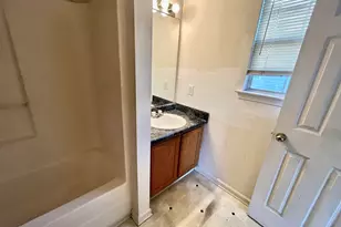 5781 Eagles Feather Ln, Riverdale, GA 30274 - Photo 20