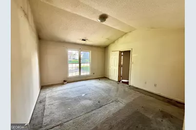 5781 Eagles Feather Lane, Riverdale, GA 30274 - Photo 14