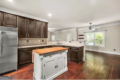 882 Nestling Drive, Lawrenceville, GA 30045 - Photo 10
