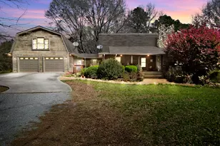 330 Country Kitchen Rd, Barnesville, GA 30204 - Photo 2