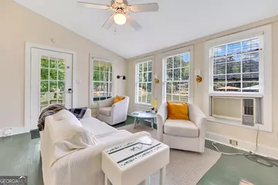 124 E Ward Road, Jackson, GA 30233 - Photo 16