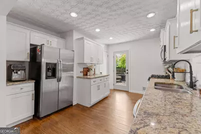 702 Burbank Drive SE, Smyrna, GA 30080 - Photo 8