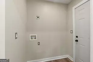 2100 Tiger Flowers Dr, Atlanta, GA 30314 - Photo 22