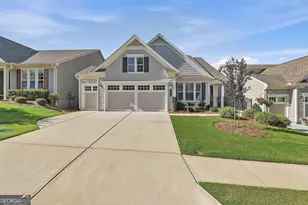 333 Cottonwood Cir, Peachtree City, GA 30269 - Photo 2