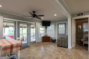 884 S Lake Dr, East Dublin, GA 31027 - Photo 18