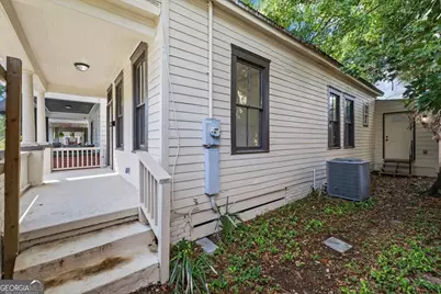 604 W 40th Street, Savannah, GA 31415 - Photo 36